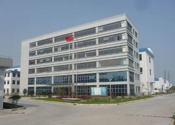 深圳龍華廠房中央空調、排煙改造工程